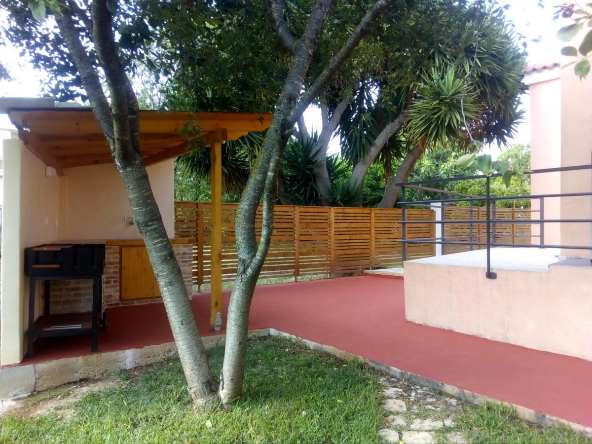 Villa Lelova 米提卡斯 外观 照片